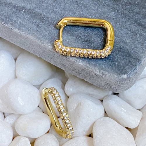 Pretty In Gold Hoops